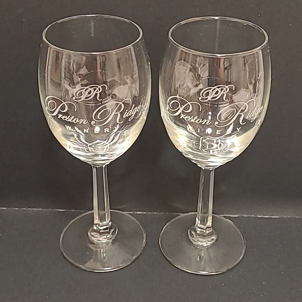 Pair of Preston Ridge Winery Glasses